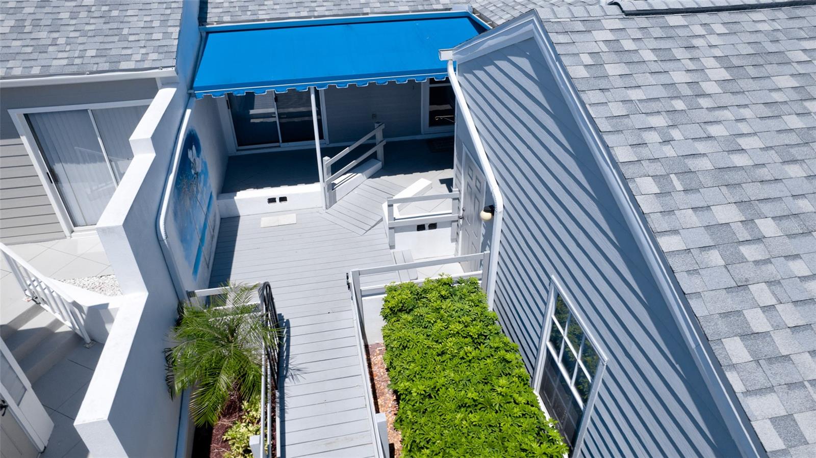 SPOONBILL COURTYARD HOMES AT PERICO BAY - Residential