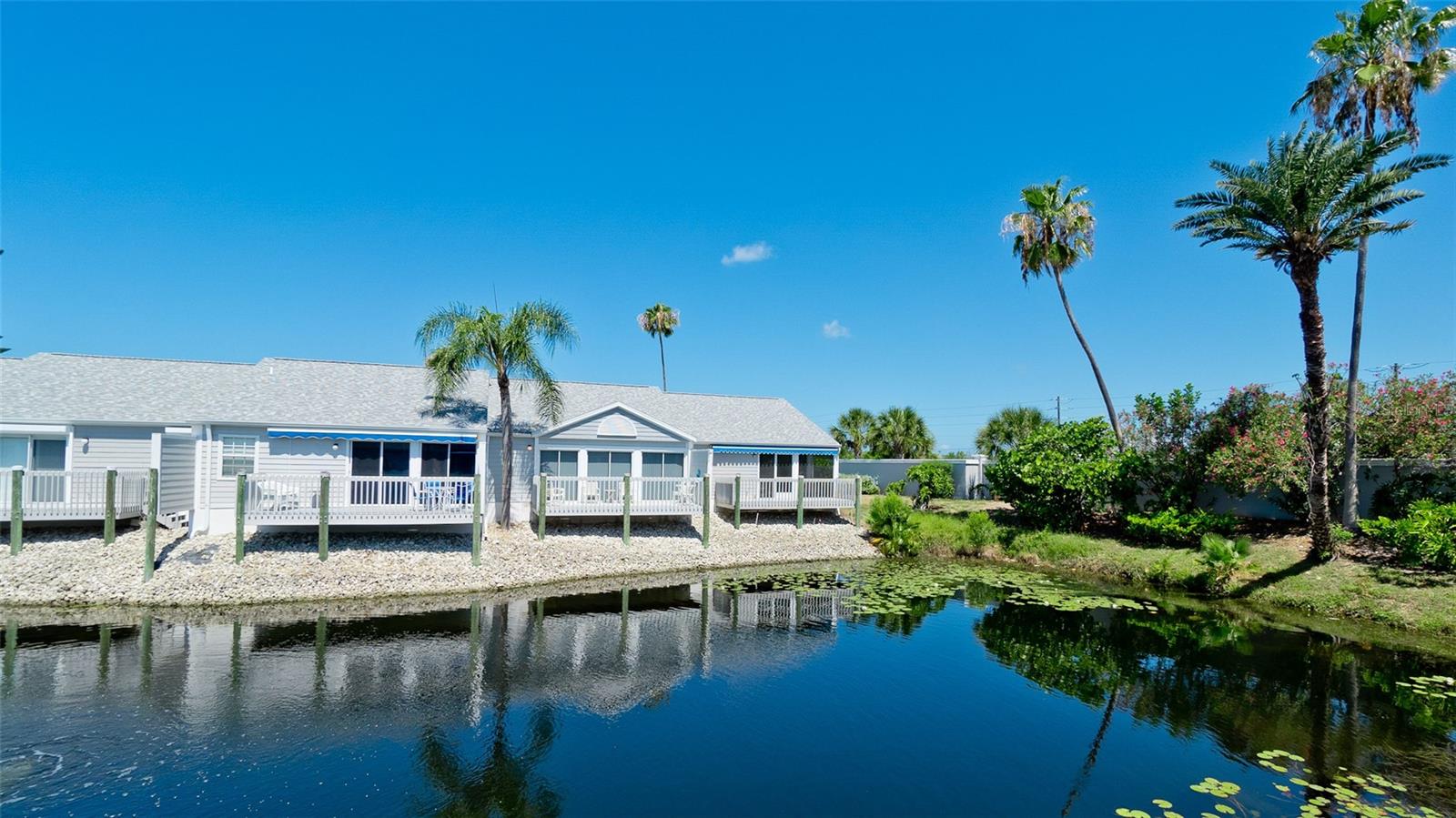 SPOONBILL COURTYARD HOMES AT PERICO BAY - Residential