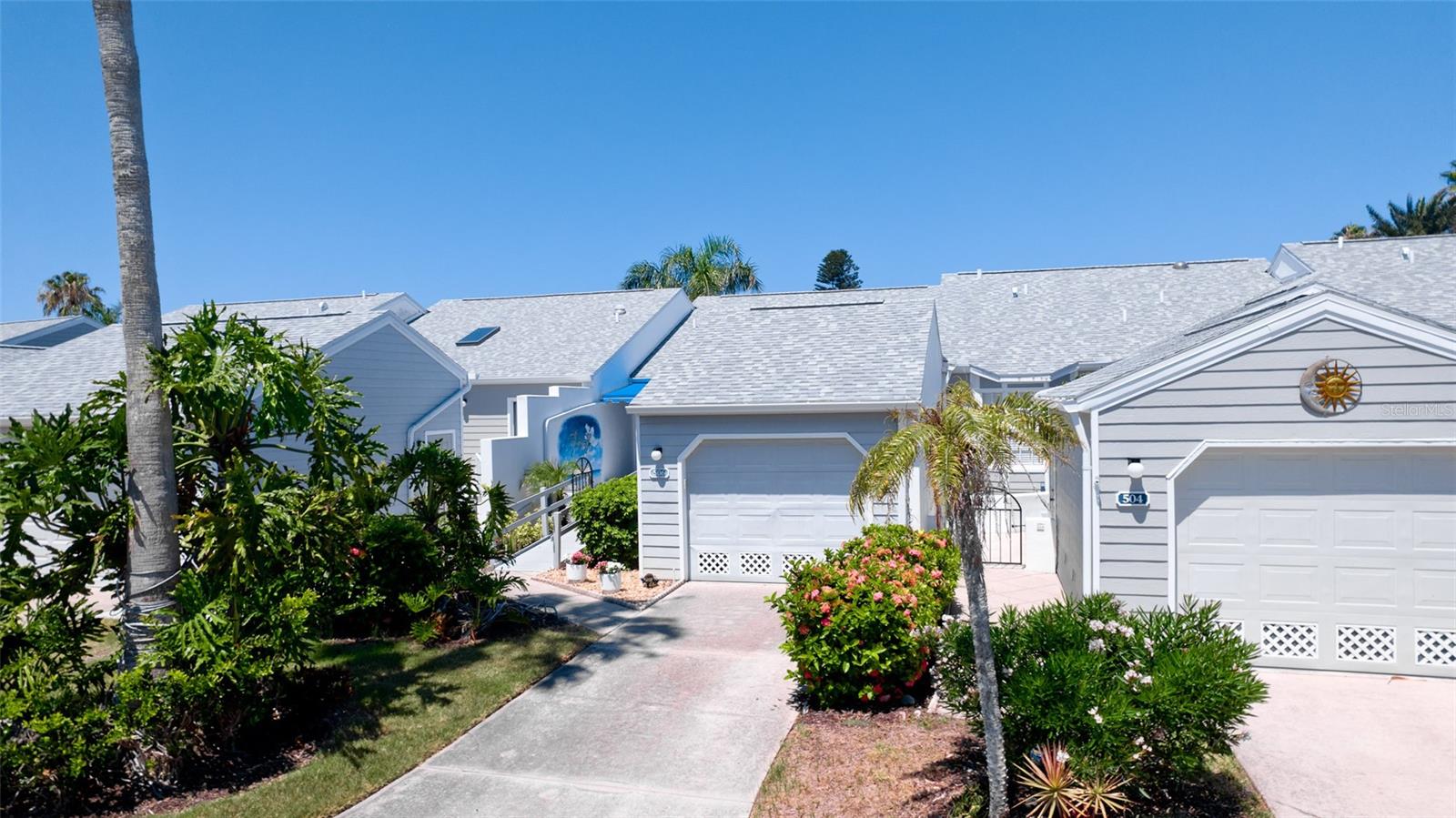 SPOONBILL COURTYARD HOMES AT PERICO BAY - Residential