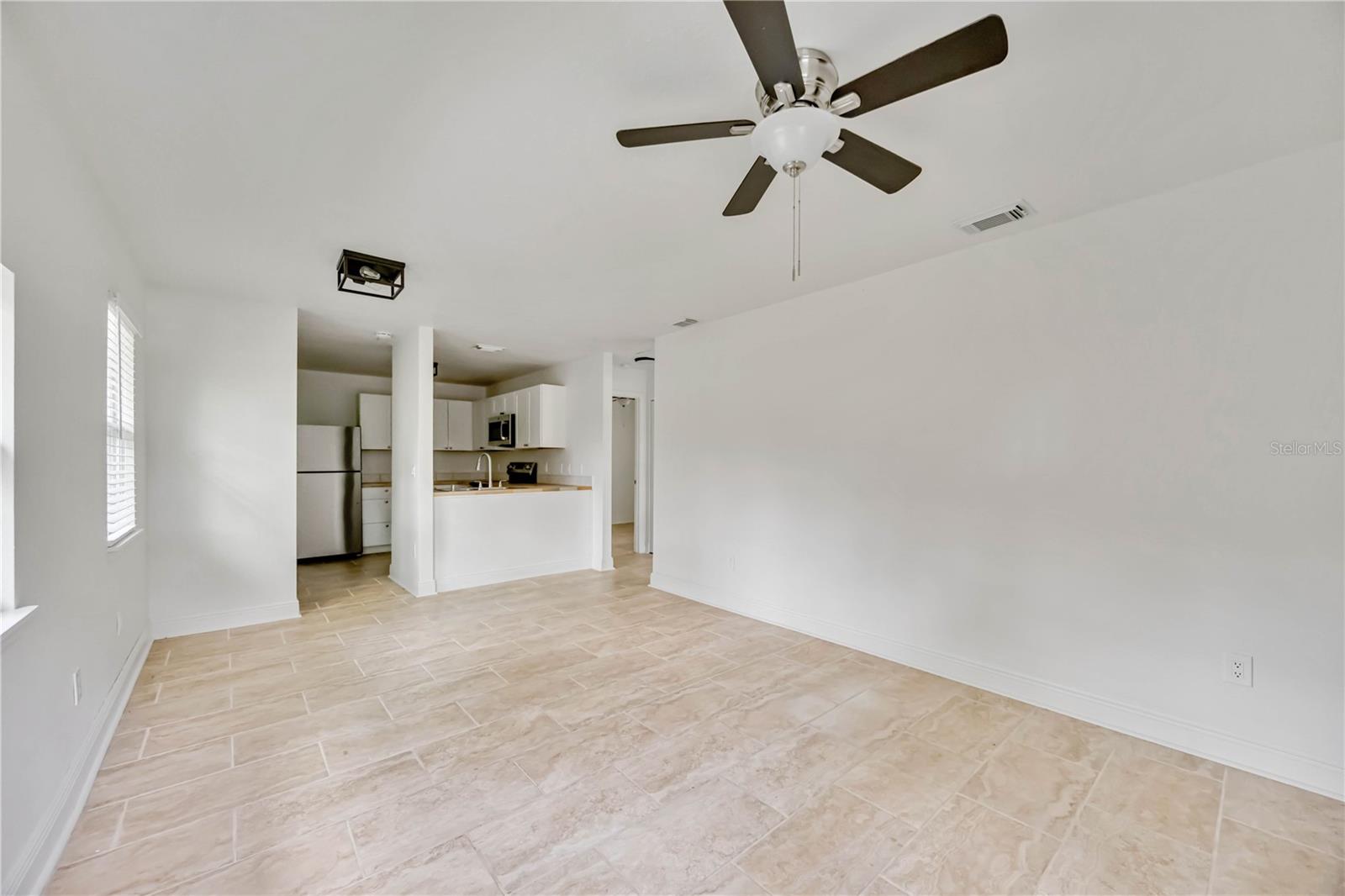 KENNEDY HILL SUB - Residential Lease