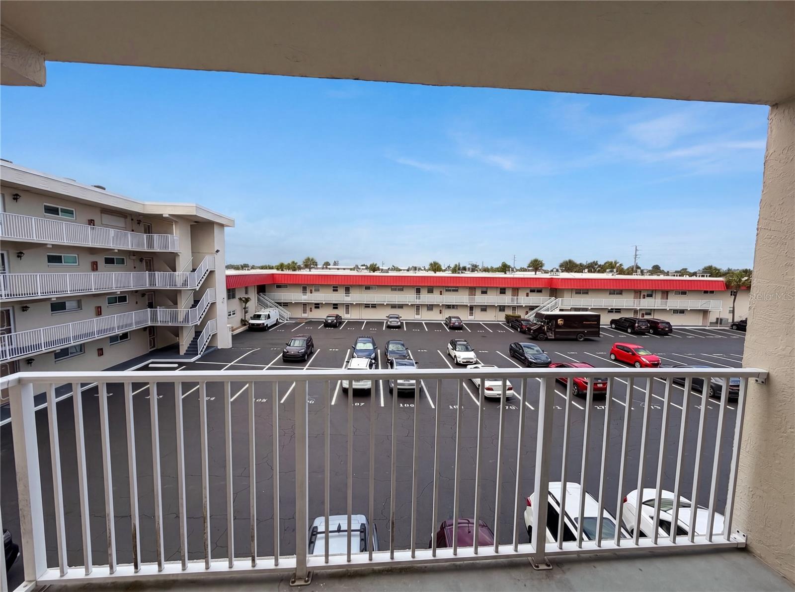 RIVERSIDE CONDO - Residential