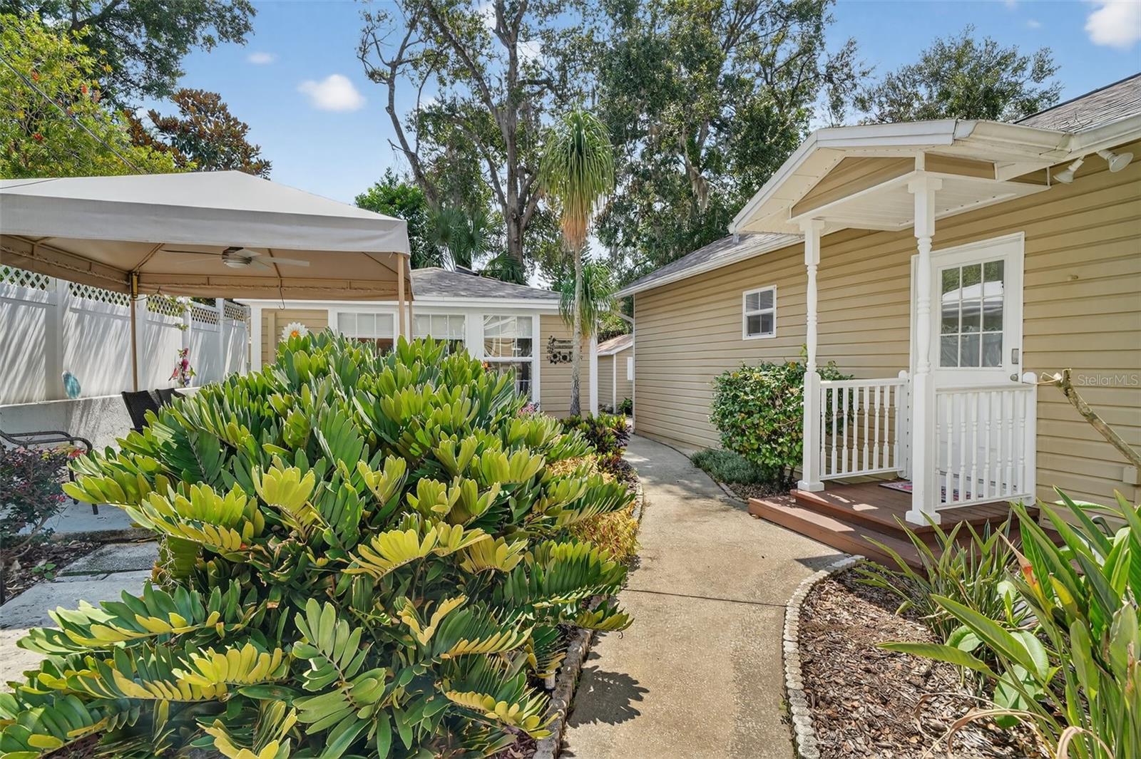 MOUNT DORA DICKERMAN SUB - Residential