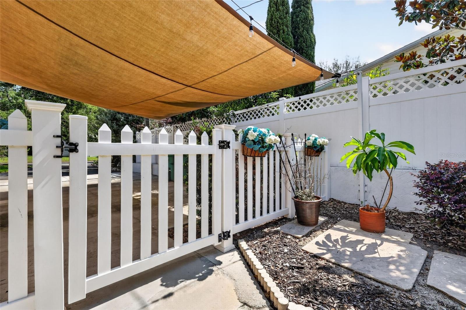 MOUNT DORA DICKERMAN SUB - Residential