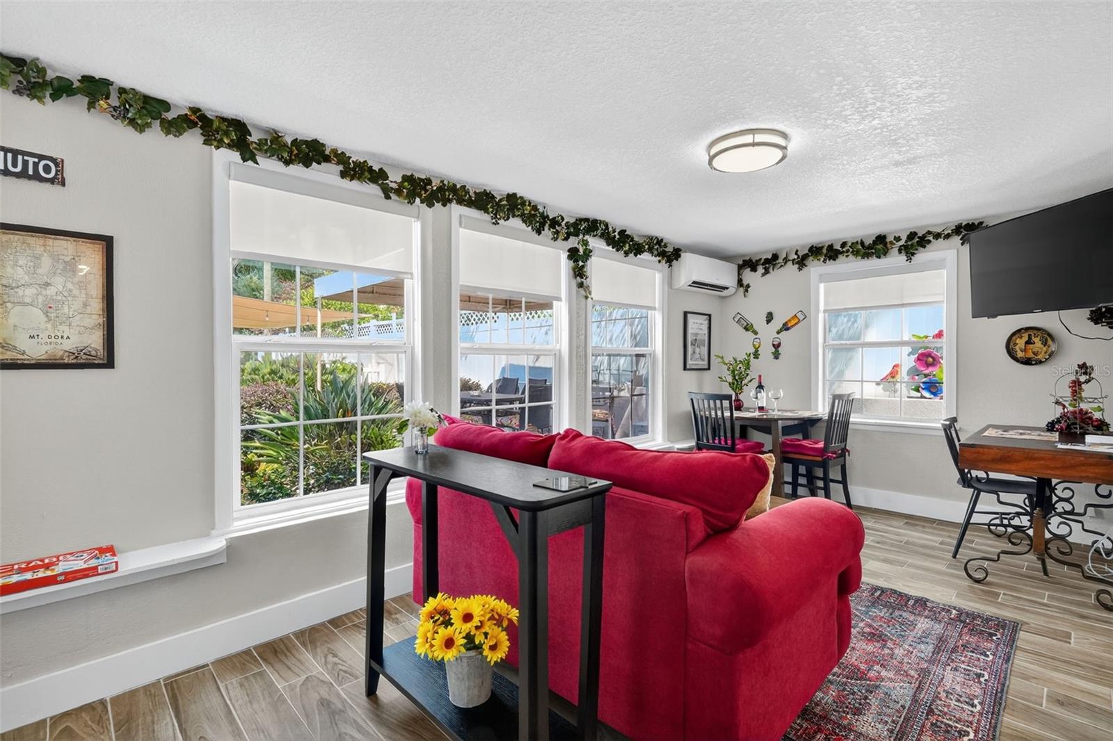 MOUNT DORA DICKERMAN SUB - Residential