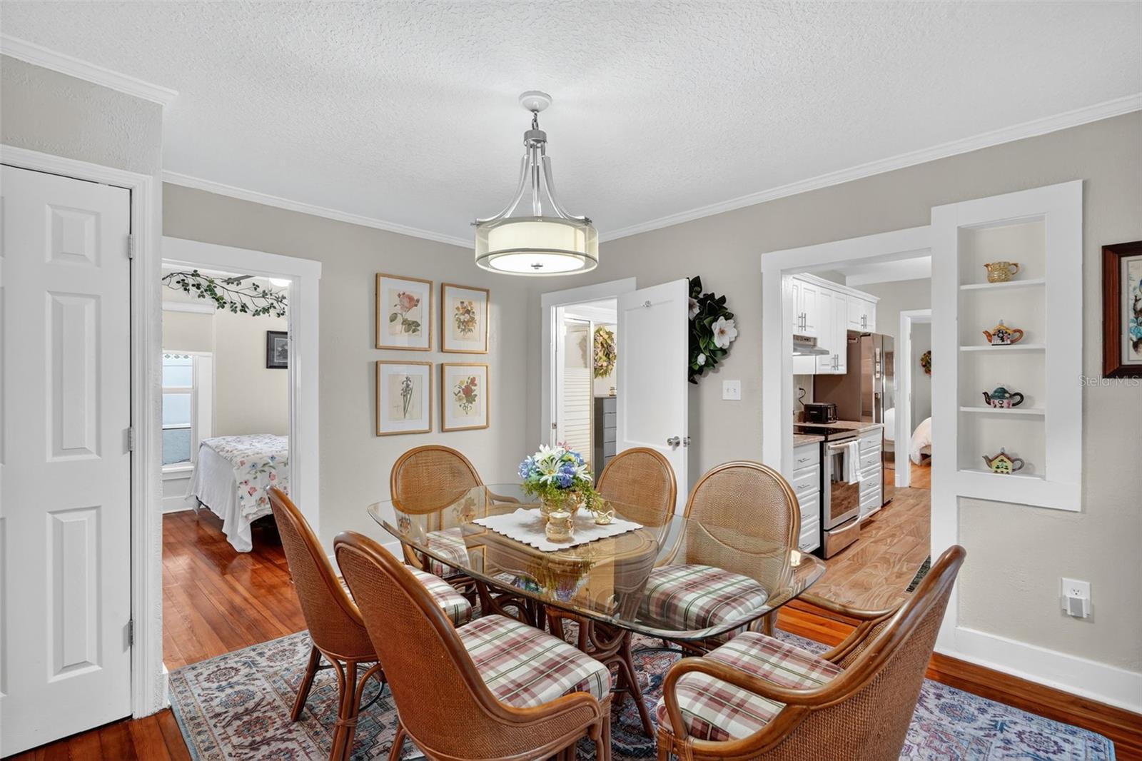 MOUNT DORA DICKERMAN SUB - Residential