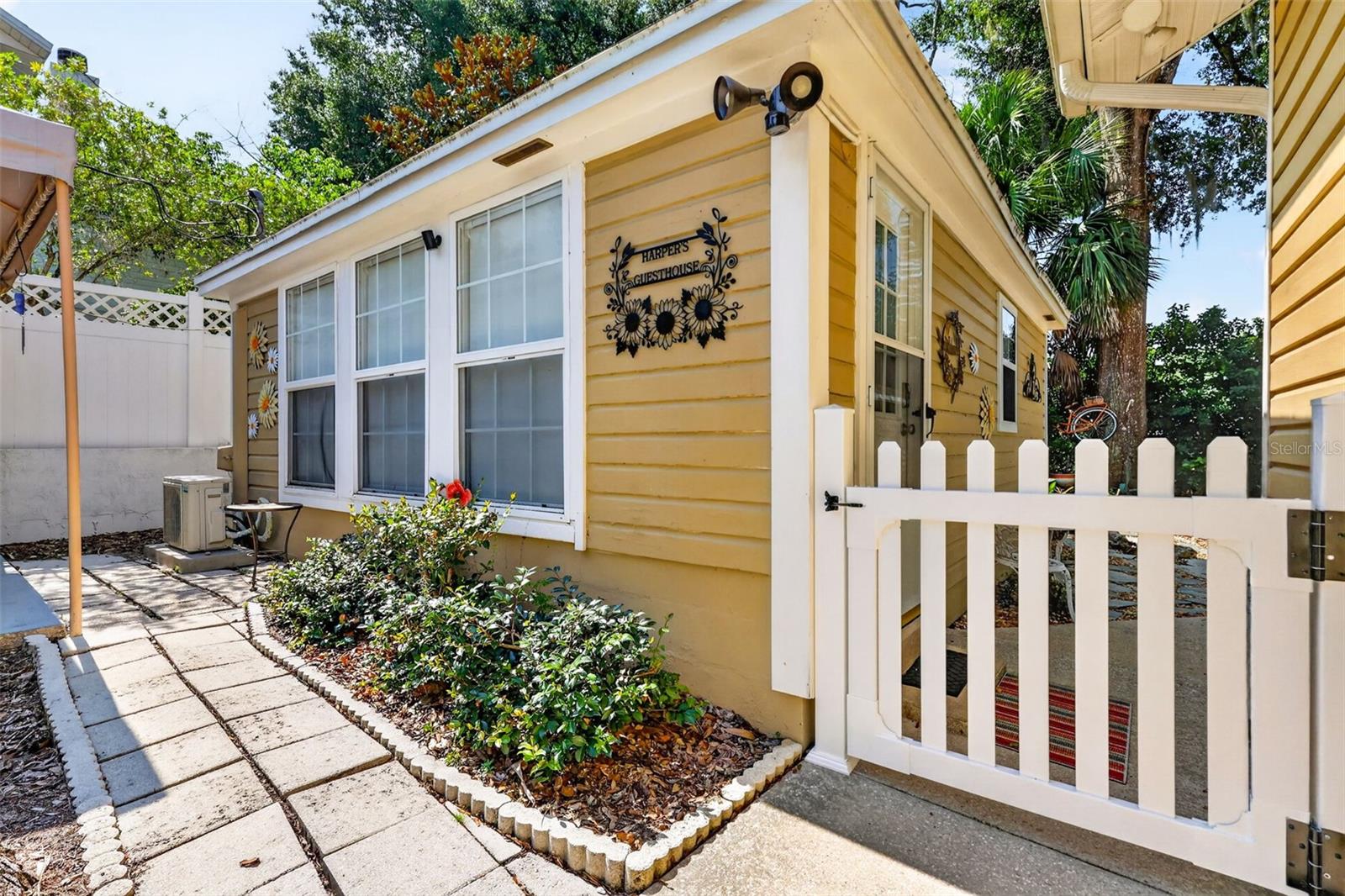 MOUNT DORA DICKERMAN SUB - Residential