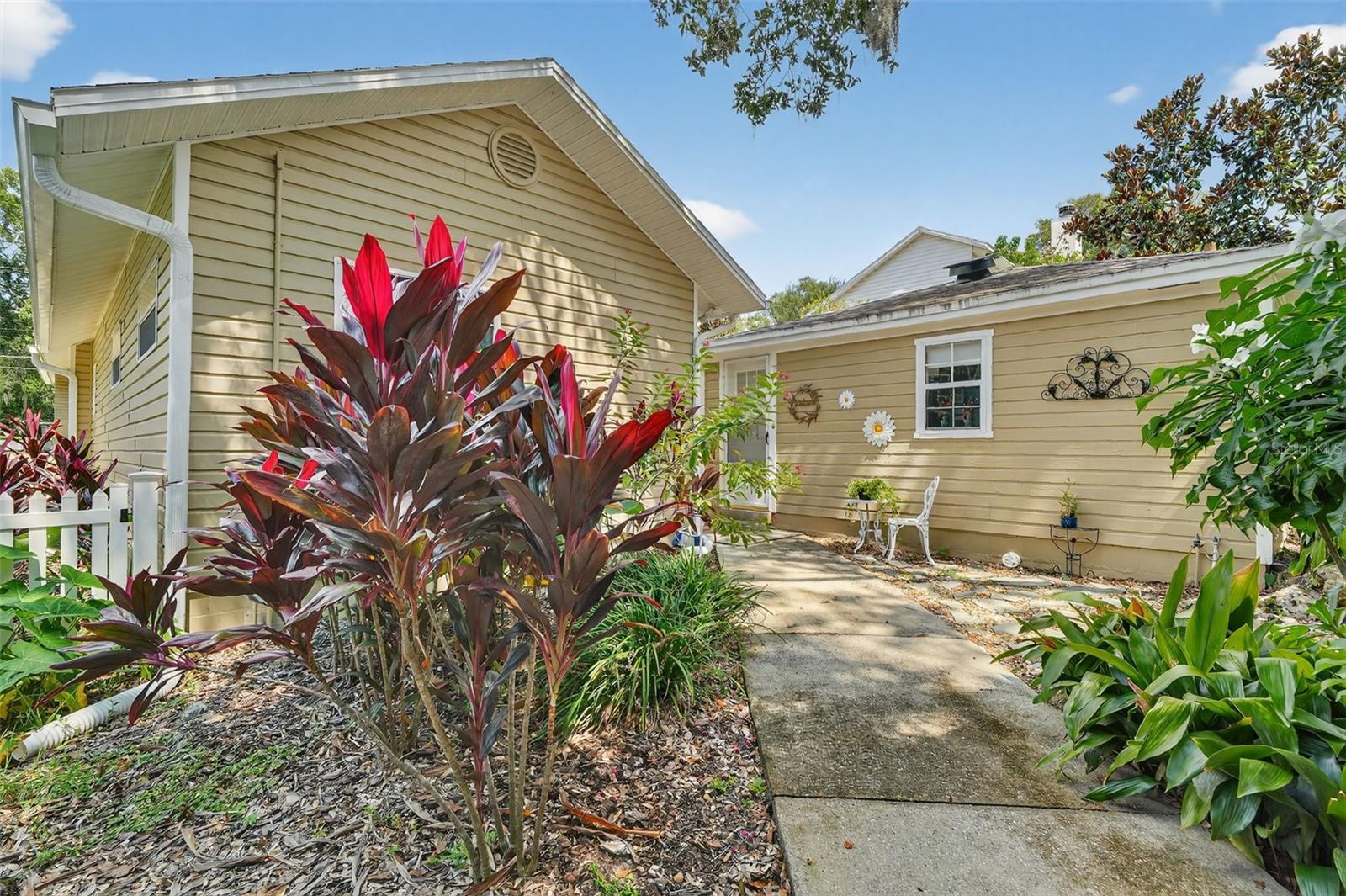 MOUNT DORA DICKERMAN SUB - Residential