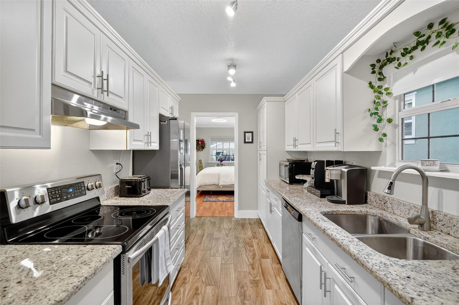 MOUNT DORA DICKERMAN SUB - Residential