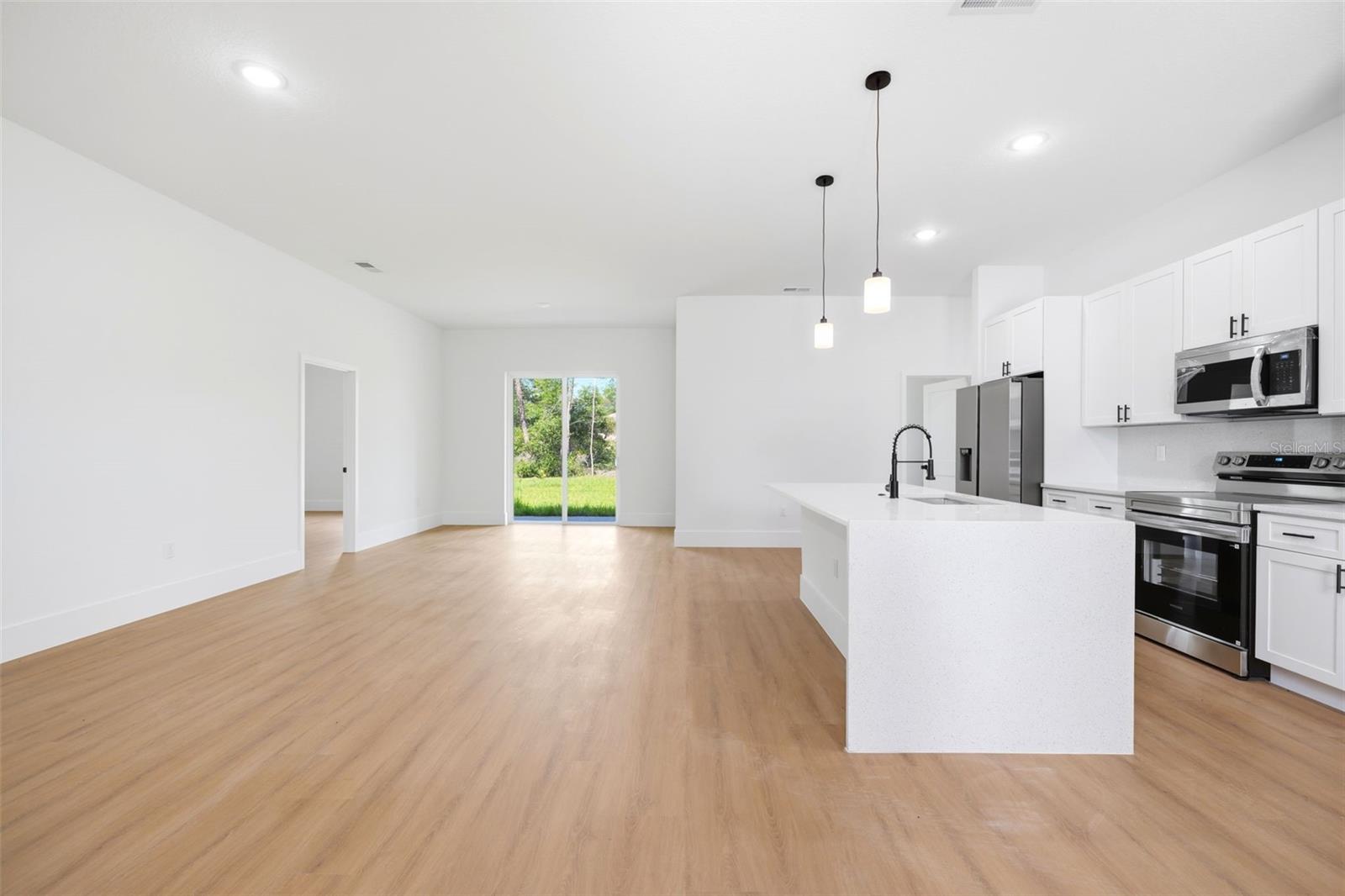MARION OAKS UN 12 - Residential