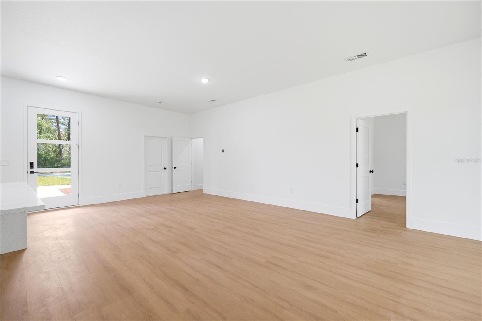 MARION OAKS UN 12 - Residential