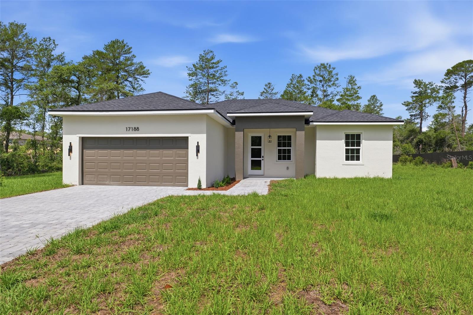 MARION OAKS UN 12 - Residential