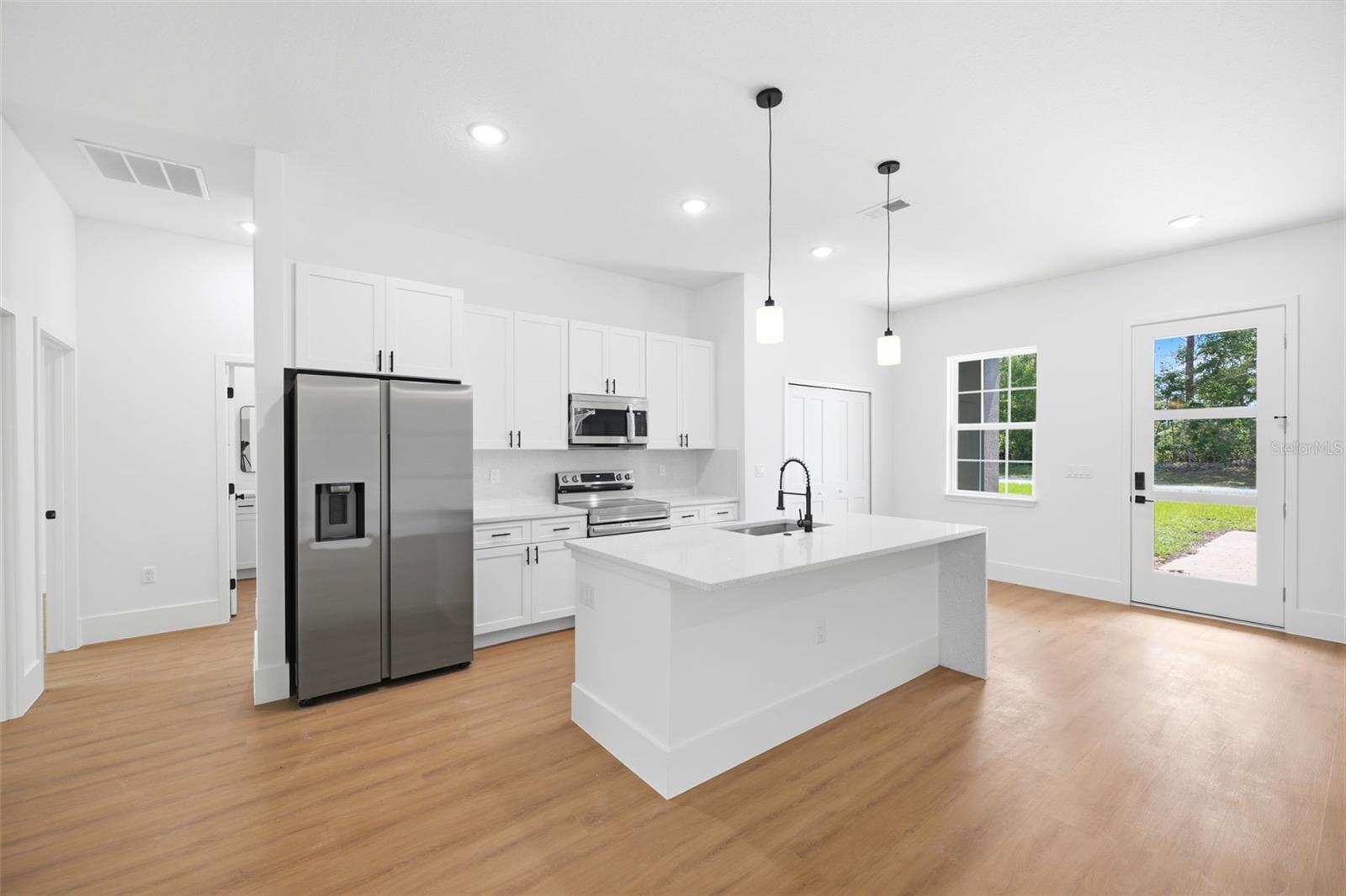 MARION OAKS UN 12 - Residential