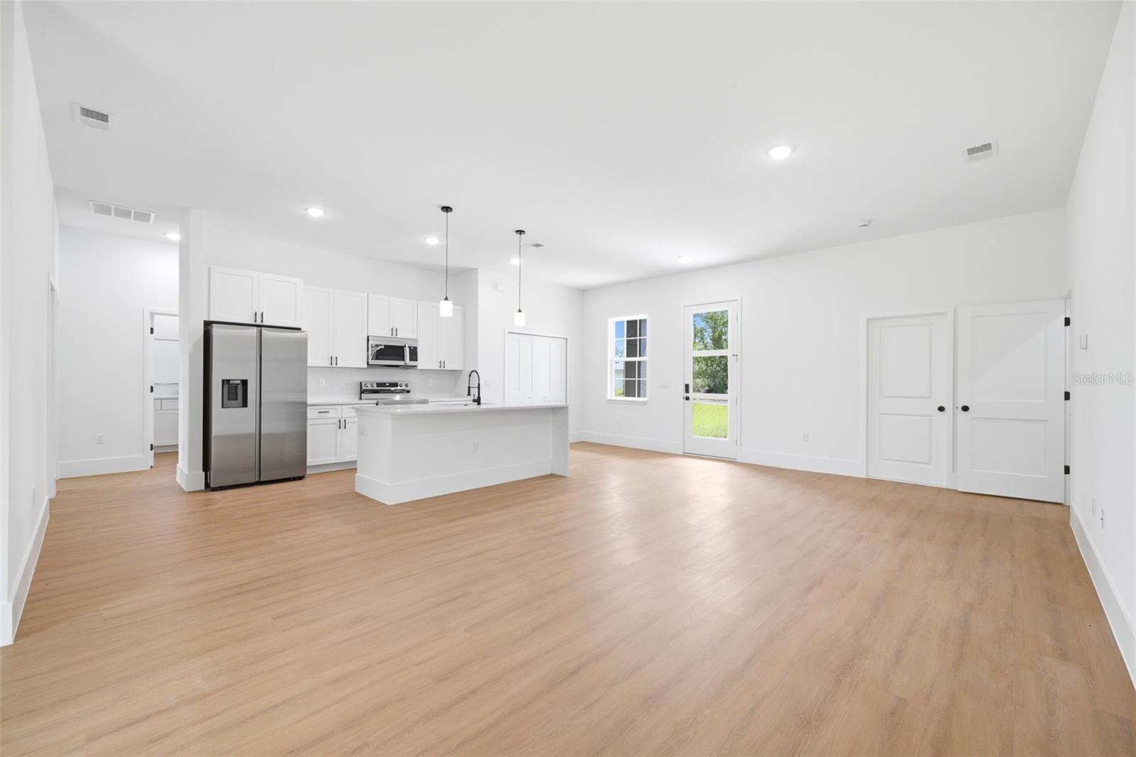 MARION OAKS UN 12 - Residential