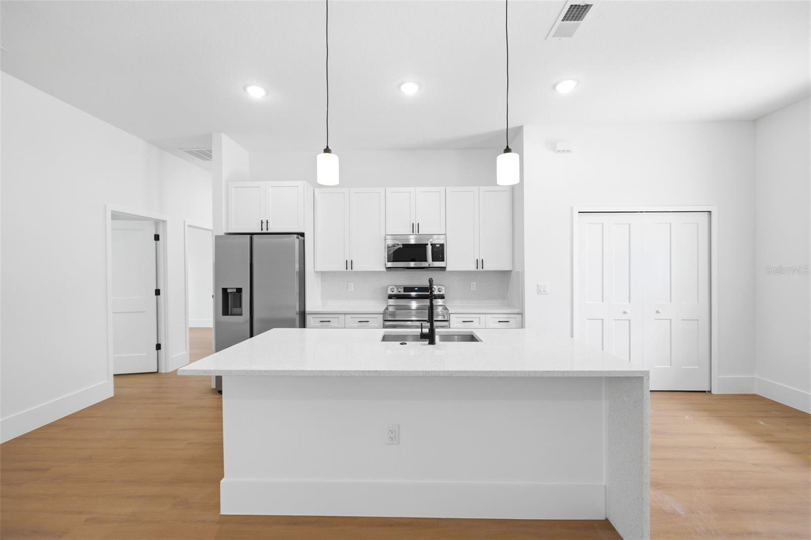 MARION OAKS UN 12 - Residential