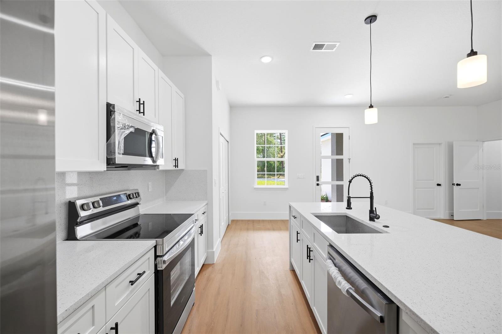MARION OAKS UN 12 - Residential
