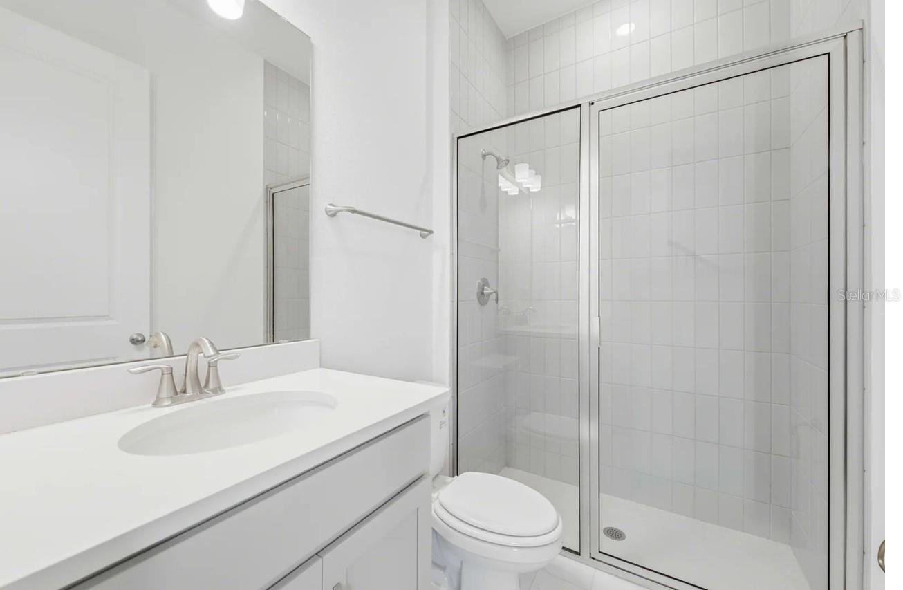 HAMLIN POINTE - Residential Lease