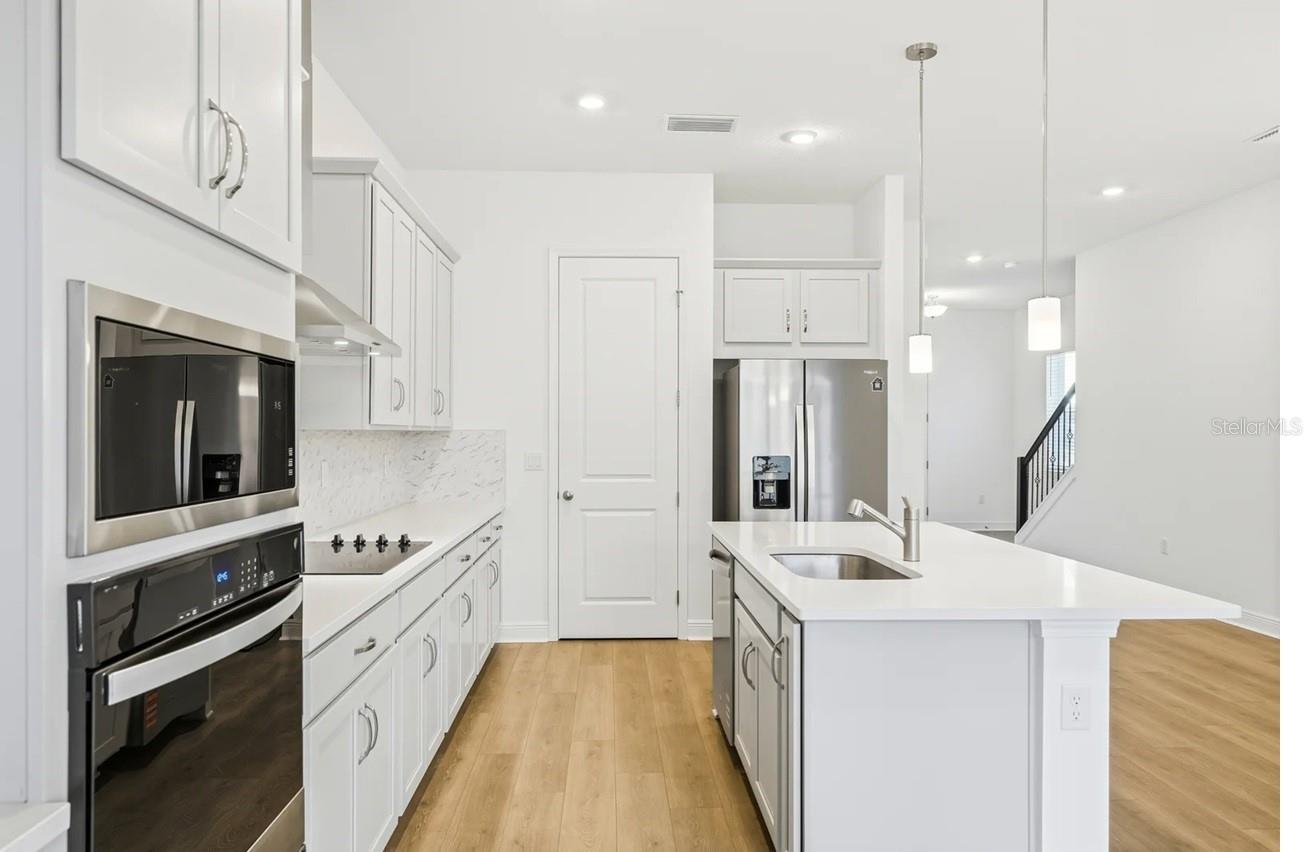 HAMLIN POINTE - Residential Lease