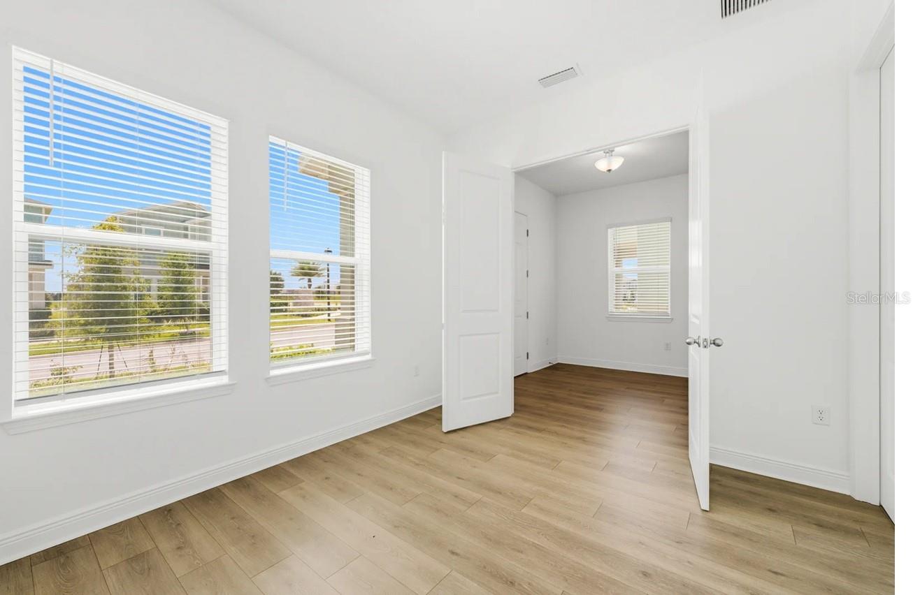 HAMLIN POINTE - Residential Lease