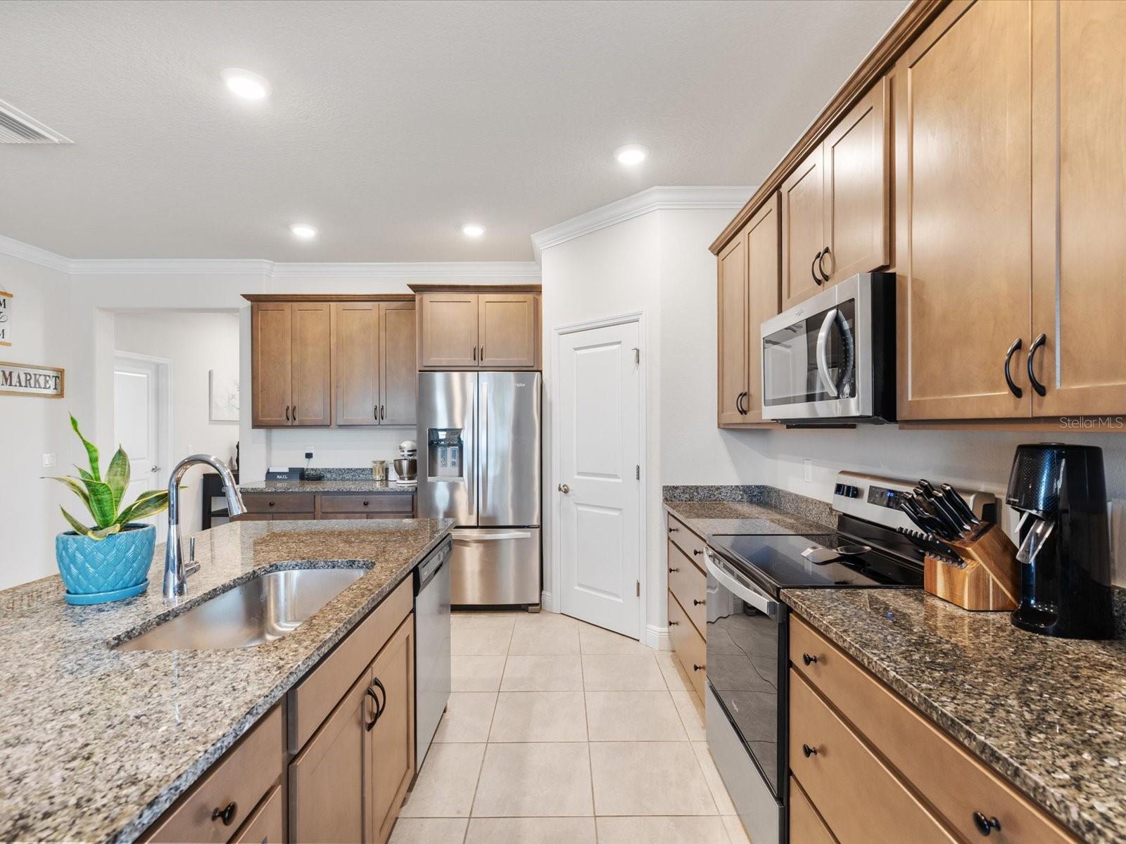 HIGHLAND HILLS/PASCO - Residential