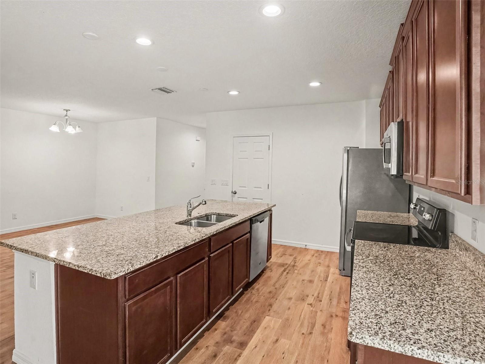 WIREGRASS - Residential