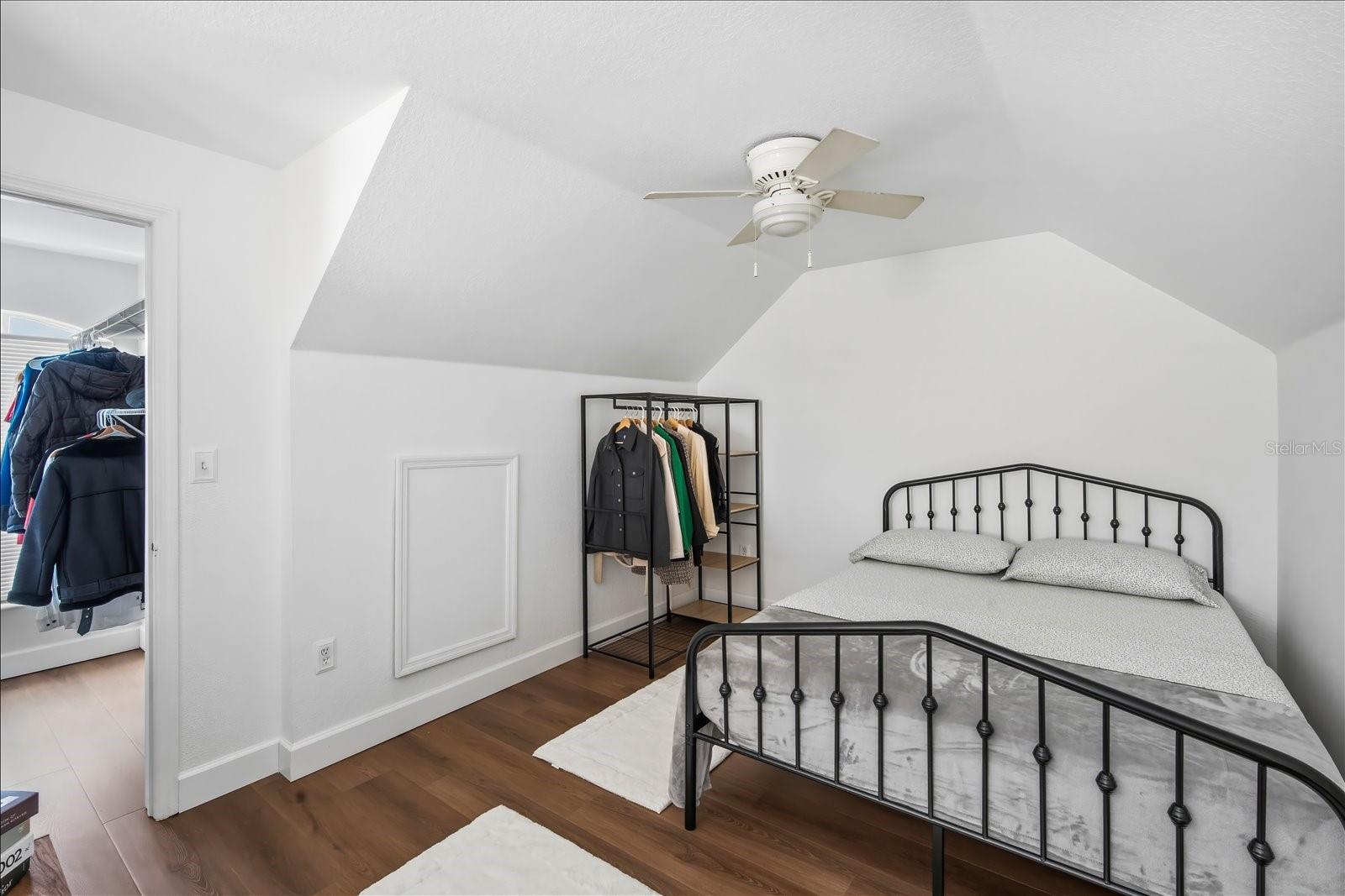LAKE CHASE CONDO - Residential