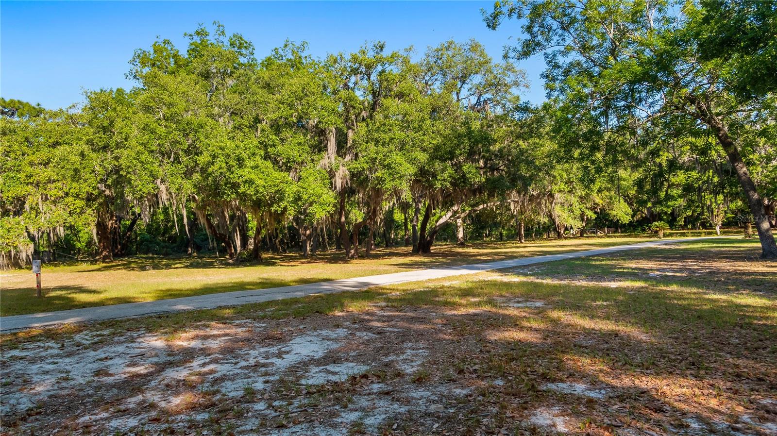 GROVELAND MC MURPHYS WOODS SUB - Land