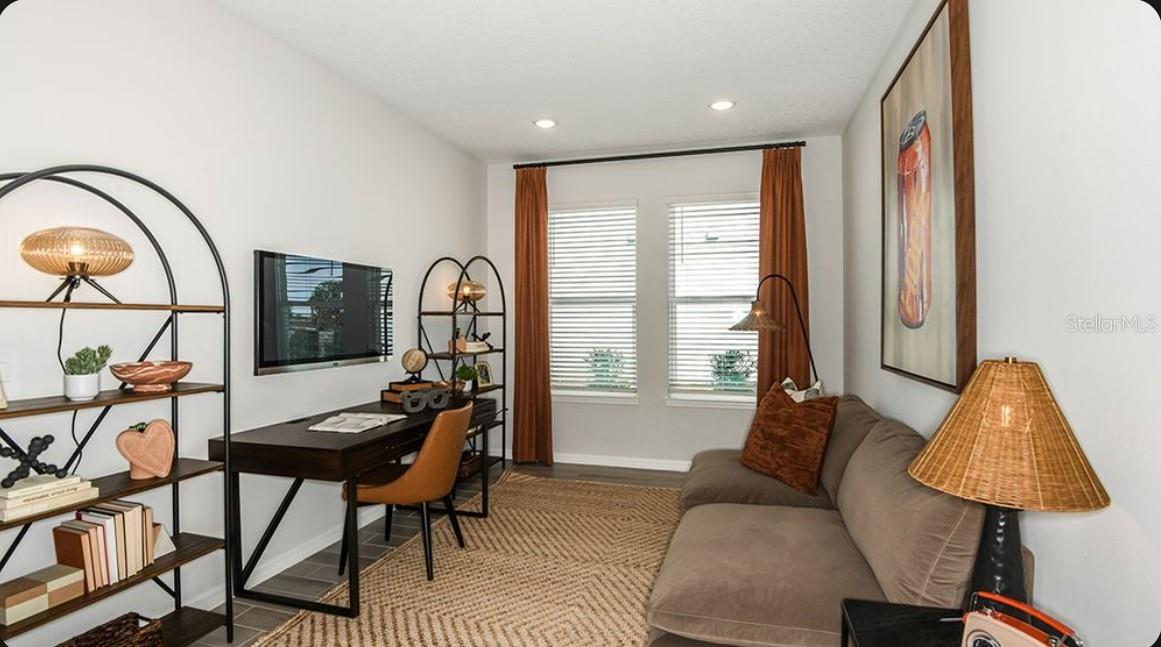 HILLCREST - Residential