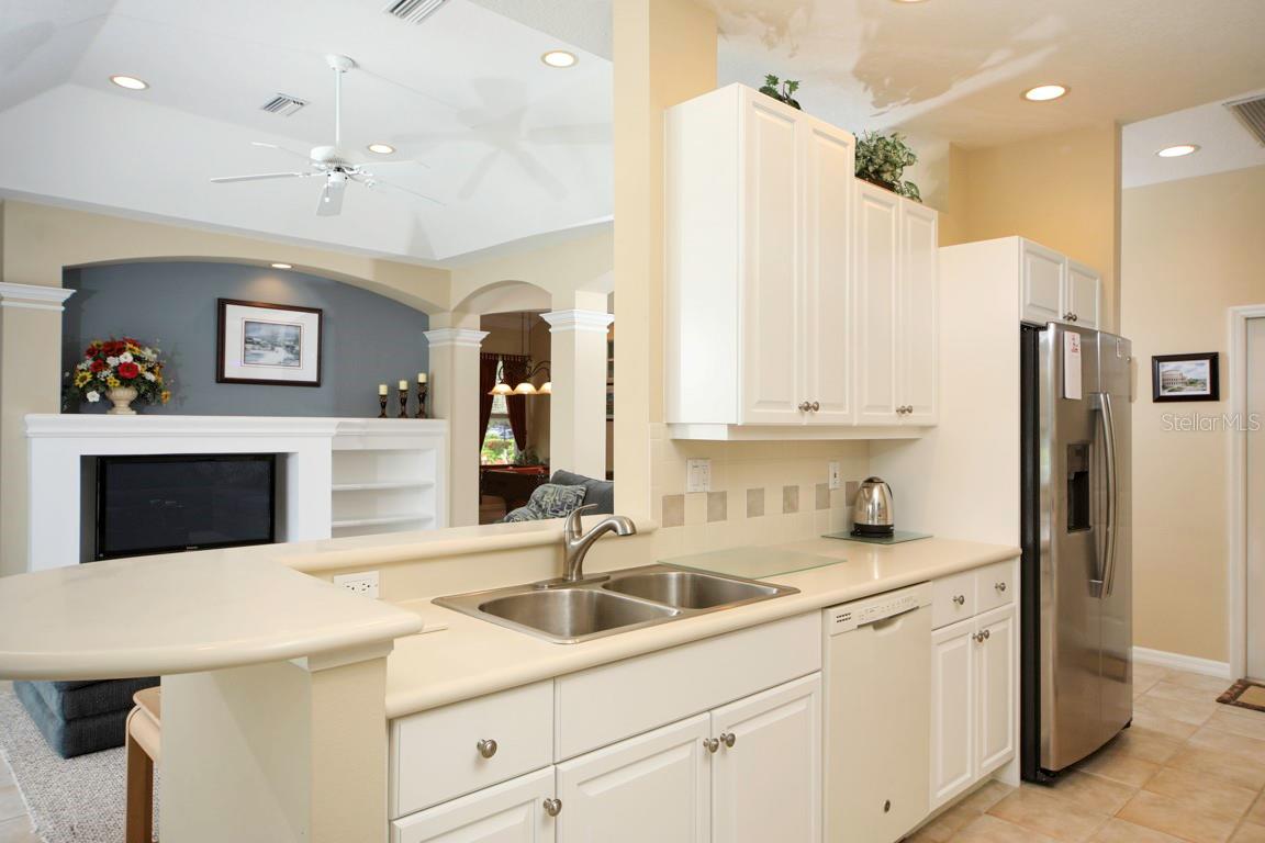 SUMMERFIELD VILLAGE SP D UN 2 - Residential Lease