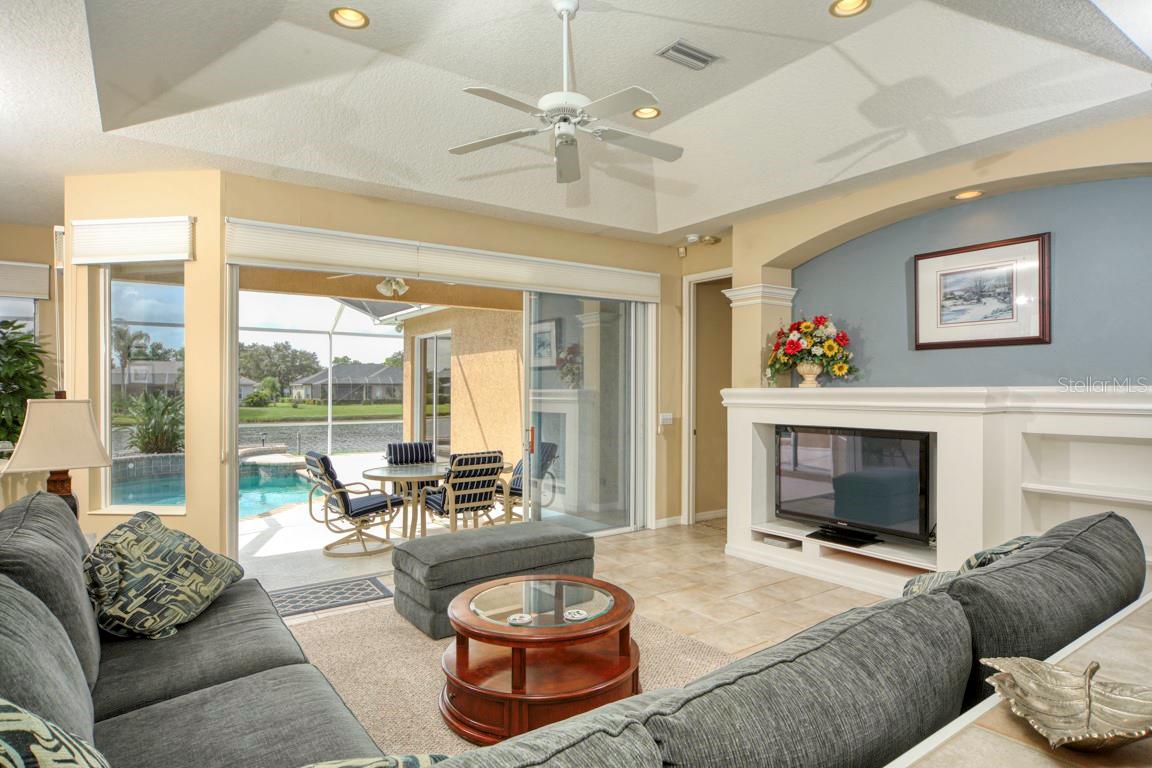 SUMMERFIELD VILLAGE SP D UN 2 - Residential Lease