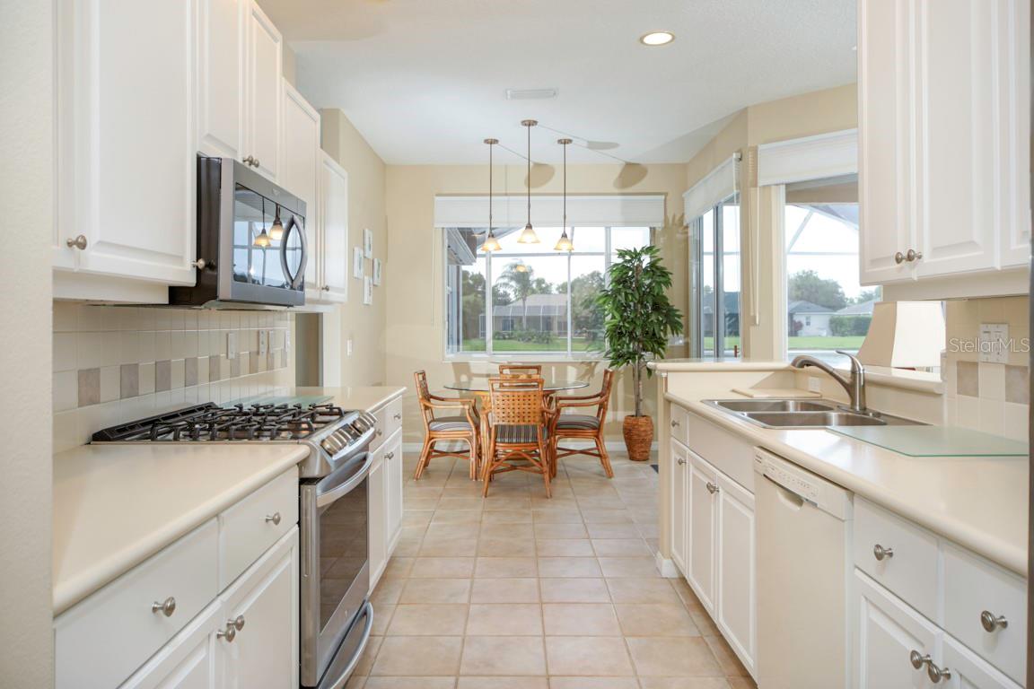 SUMMERFIELD VILLAGE SP D UN 2 - Residential Lease