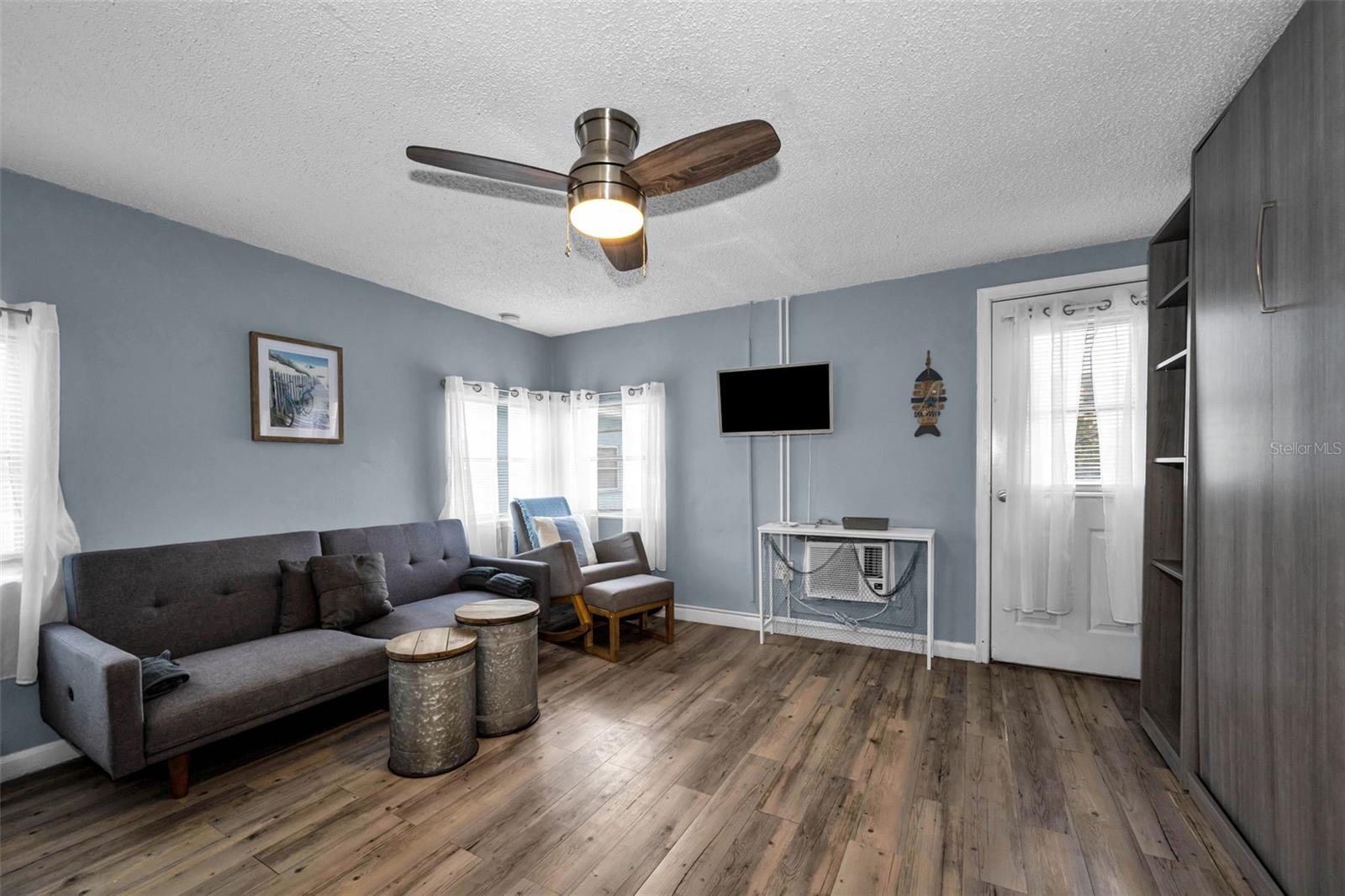 CORAL MOTEL CONDO - Residential