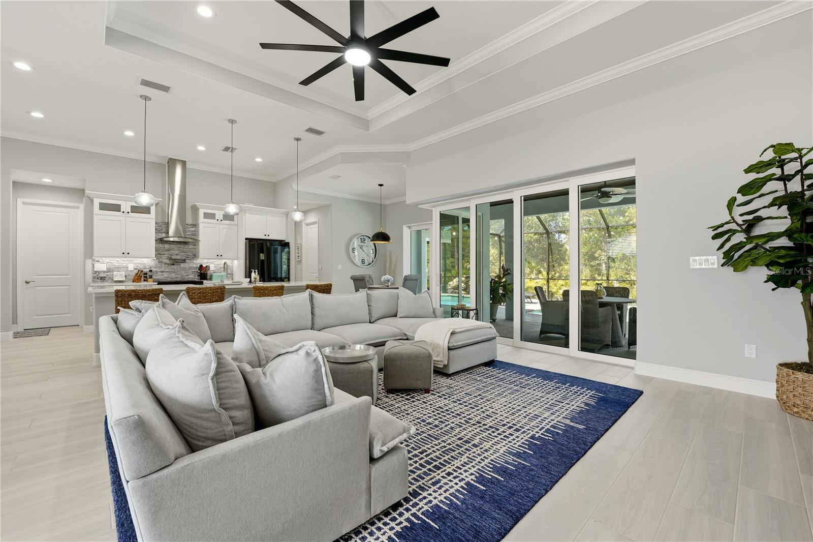 ROTONDA WEST LONG MEADOW - Residential