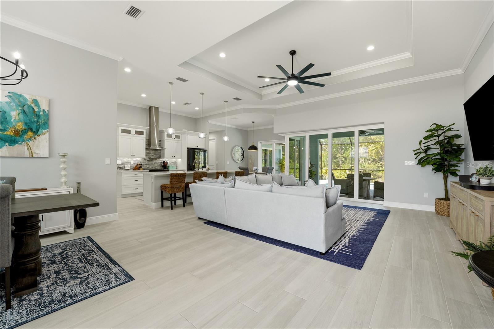 ROTONDA WEST LONG MEADOW - Residential