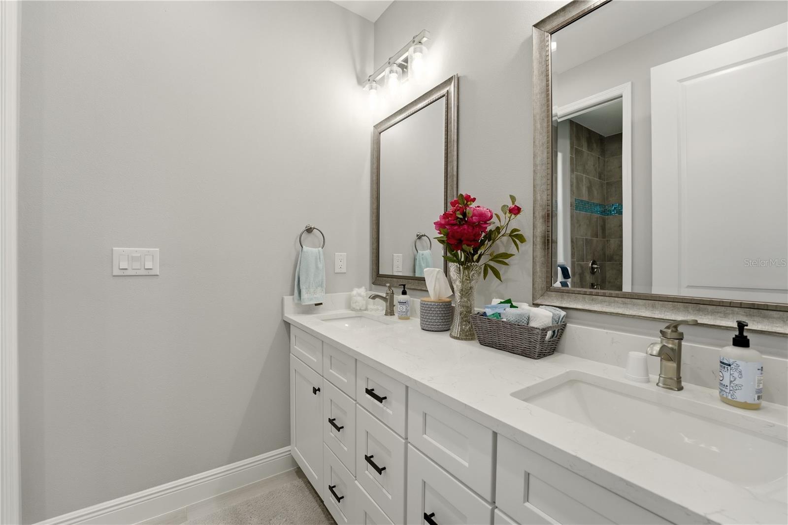 ROTONDA WEST LONG MEADOW - Residential
