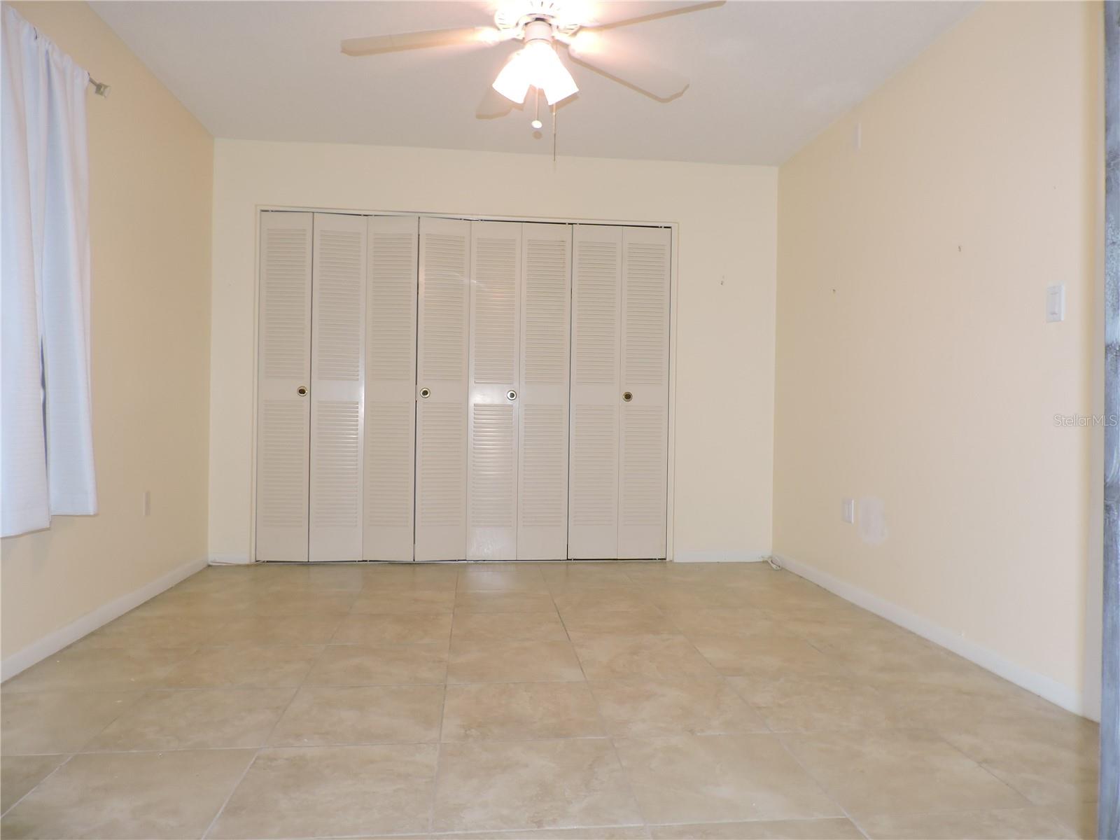 LAKE WALES VILLAGE - Residential