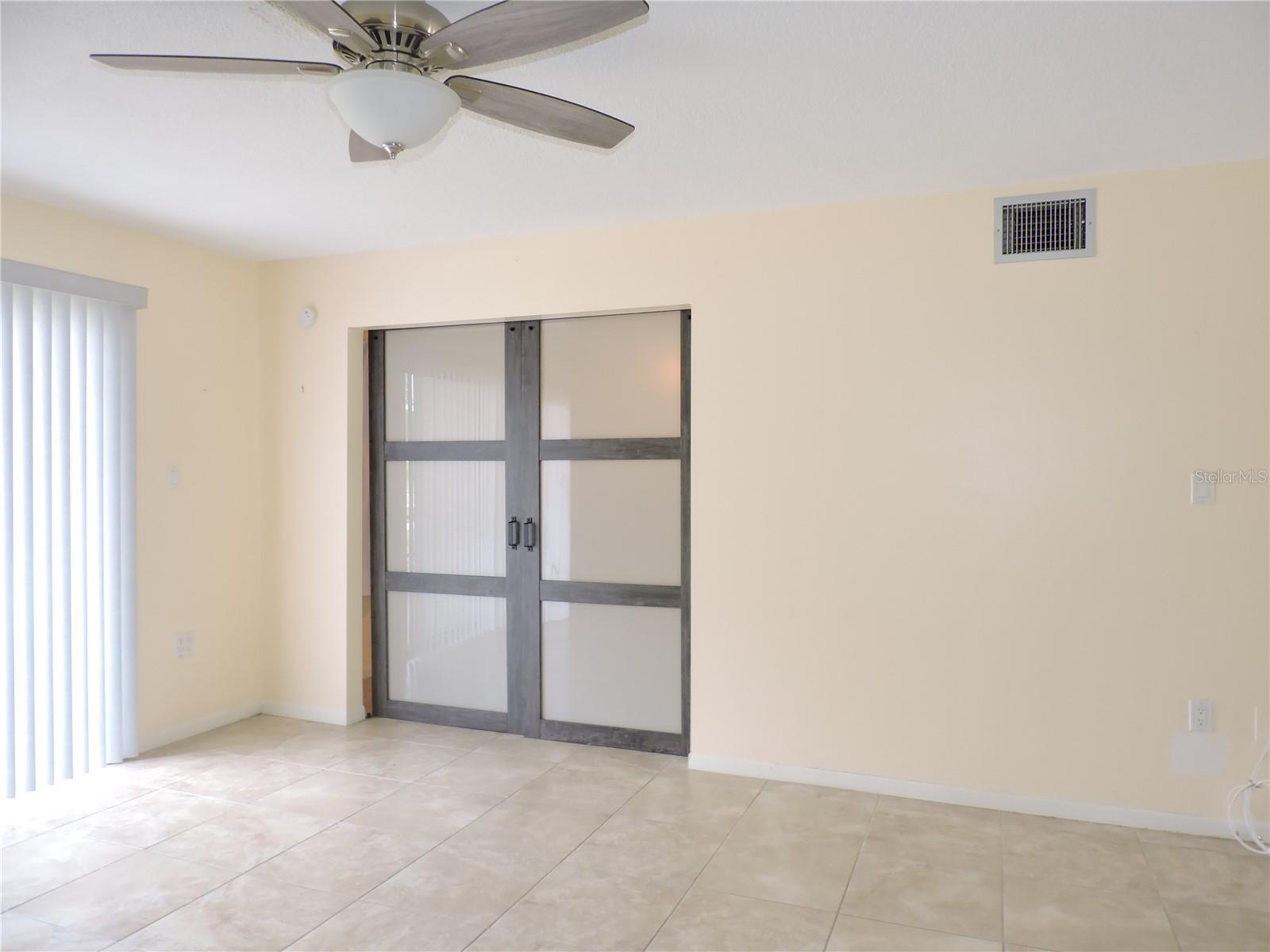 LAKE WALES VILLAGE - Residential