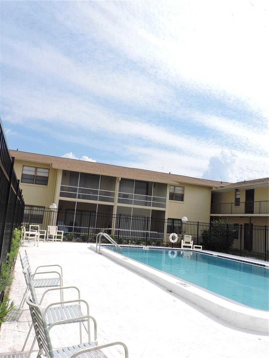 LAKE WALES VILLAGE - Residential
