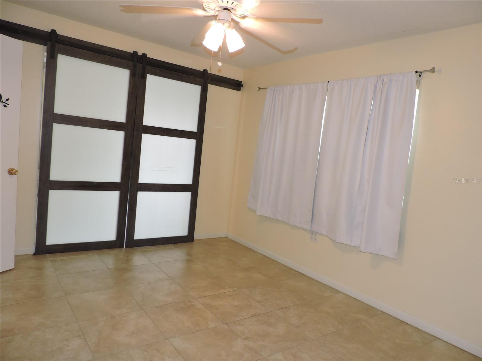 LAKE WALES VILLAGE - Residential