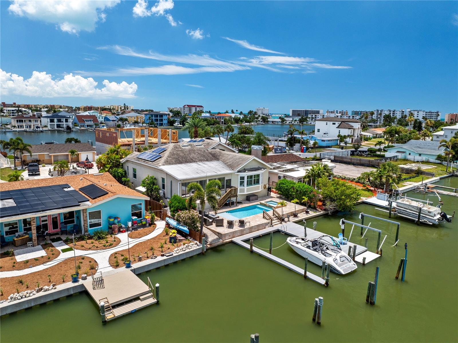 SUNRAY BEACH HOMES - Residential