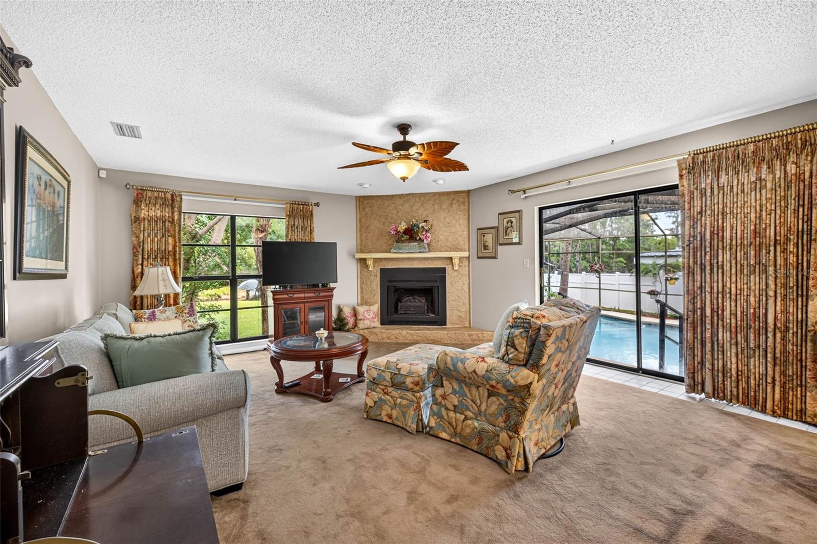 LAKE KEEN SUB UNIT - Residential