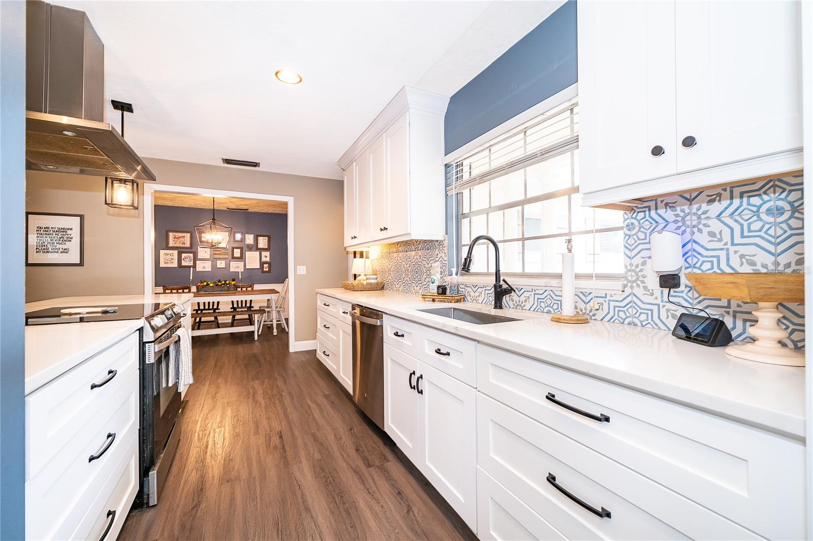 ENGLISH ESTATES UNIT 2 - Residential