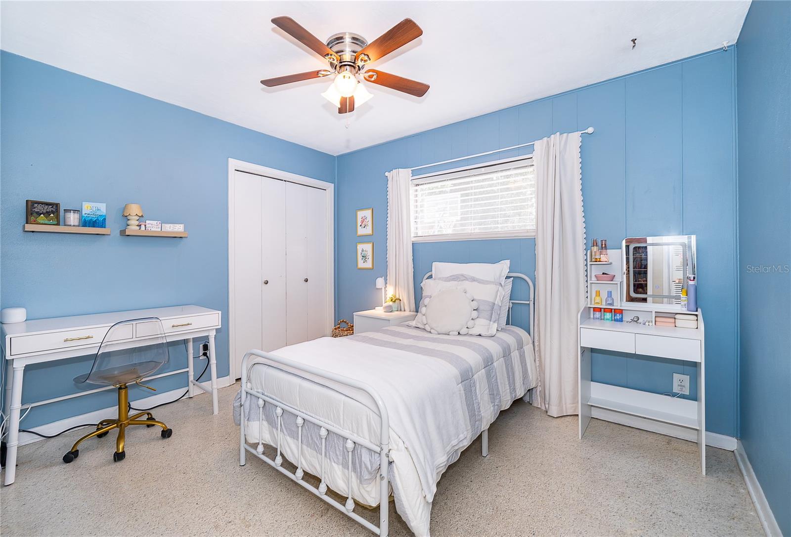 ENGLISH ESTATES UNIT 2 - Residential