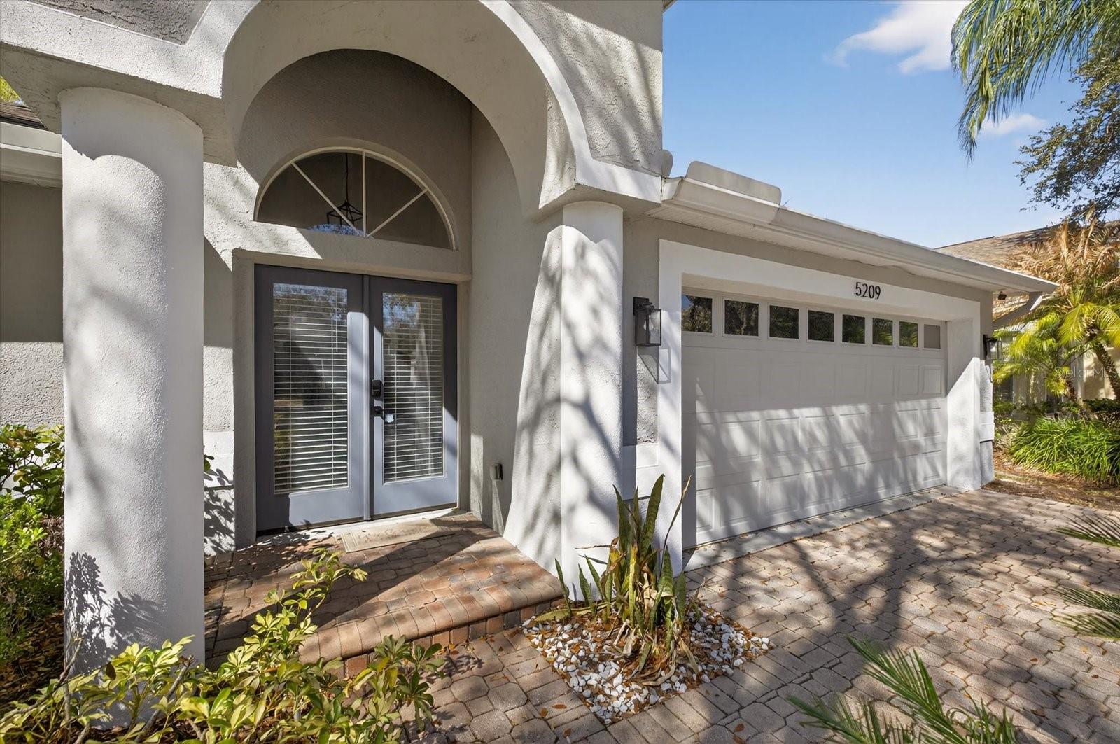 TAMPA PALMS AREA 4 PRCL 11 U - Residential Lease