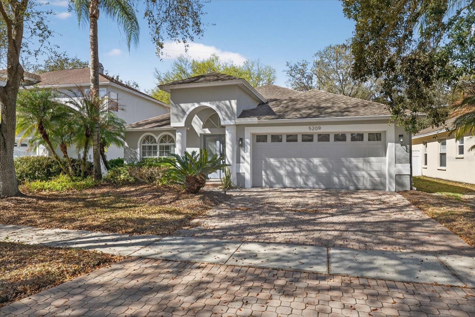 TAMPA PALMS AREA 4 PRCL 11 U - Residential Lease
