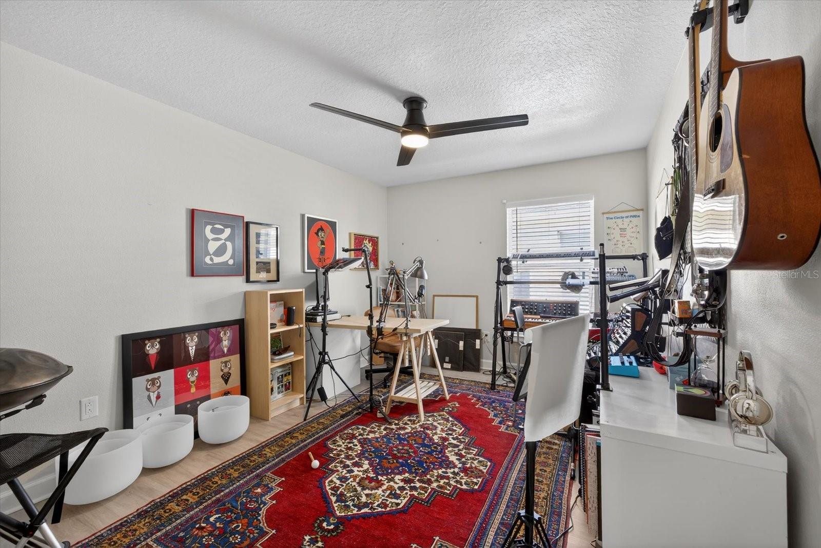 TAMPA PALMS AREA 4 PRCL 11 U - Residential Lease