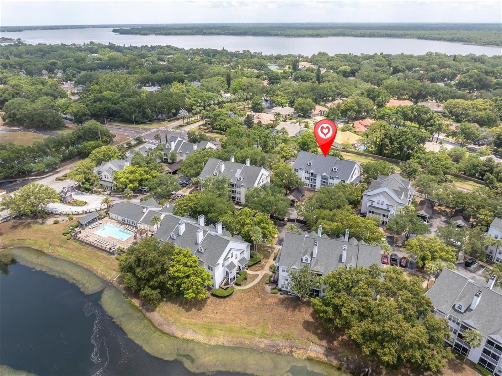 BENTLEY AT COBBS LANDING CONDO THE - Residential