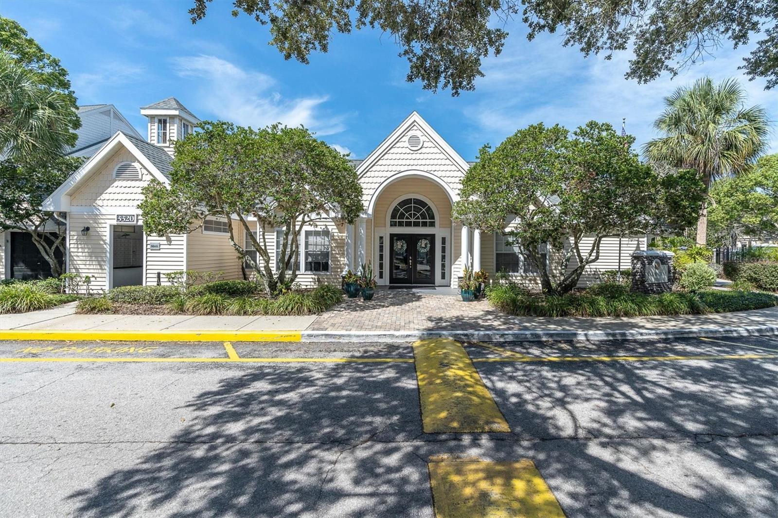 BENTLEY AT COBBS LANDING CONDO THE - Residential