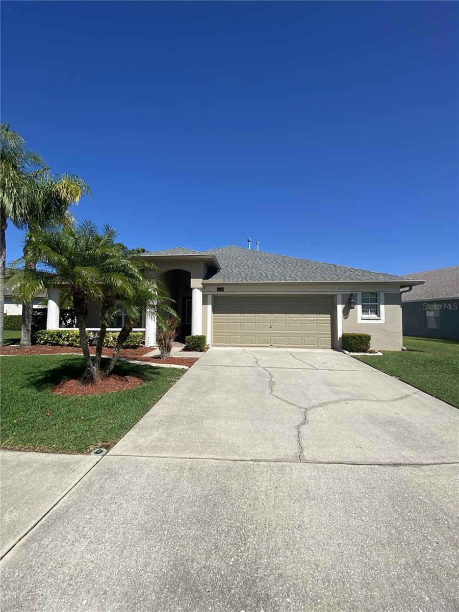 IVY LAKE ESTATES - Residential Lease