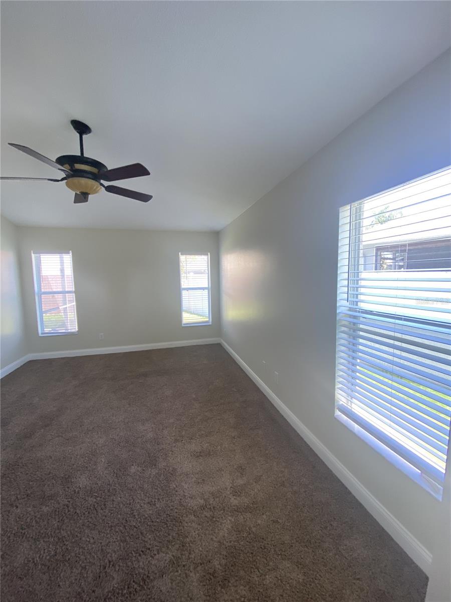 IVY LAKE ESTATES - Residential Lease