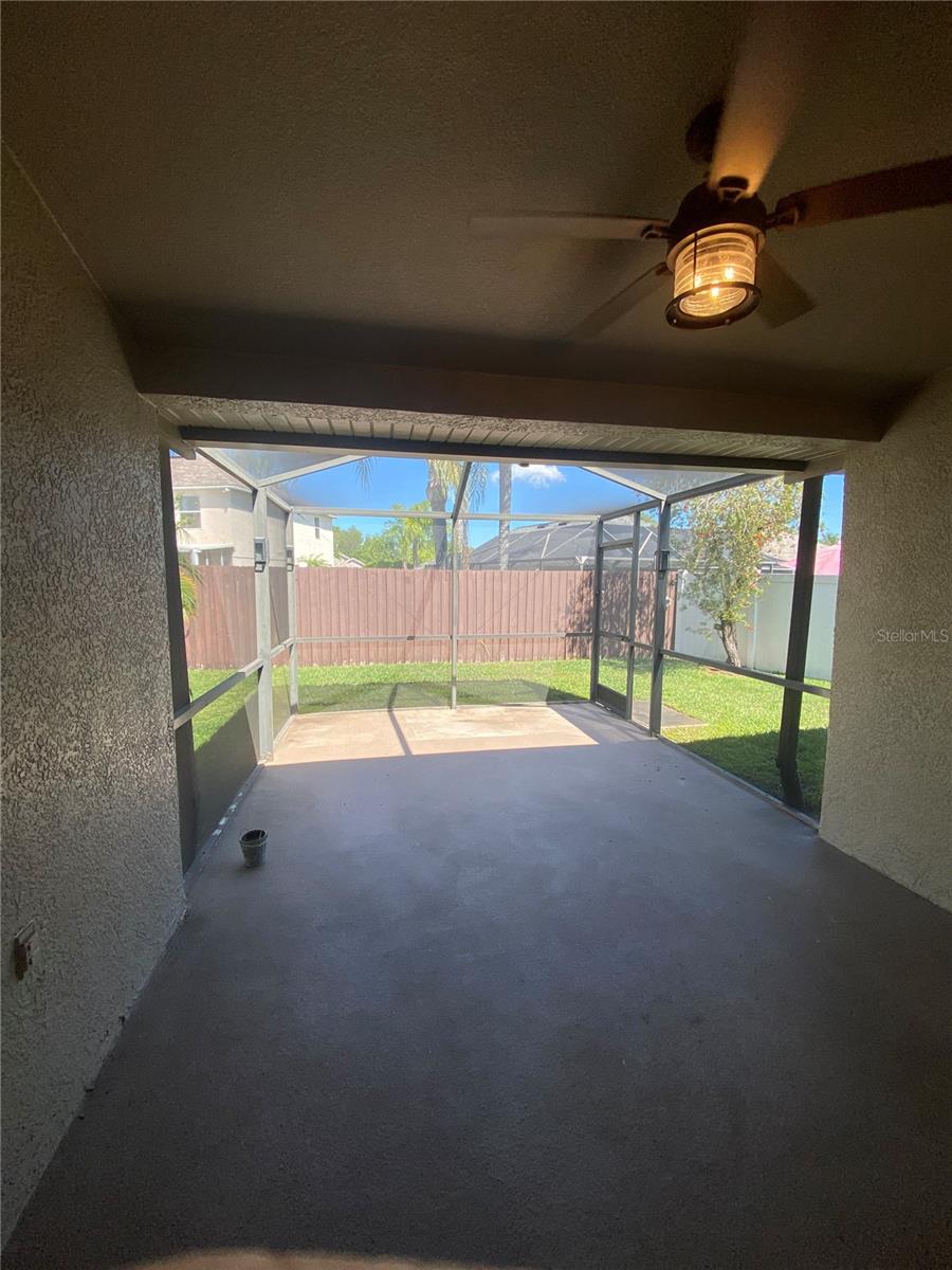 IVY LAKE ESTATES - Residential Lease